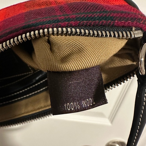 Coach Vintage Plaid Wool and Leather Bagette, black/red, EUC - Picture 4 of 4